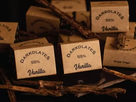 Darkolates Classic Vanilla 55% Dark Chocolate Cubes